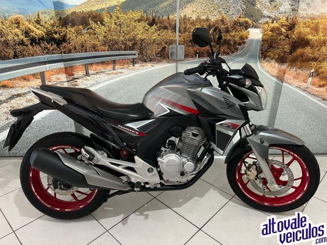 CB 250F Twister 