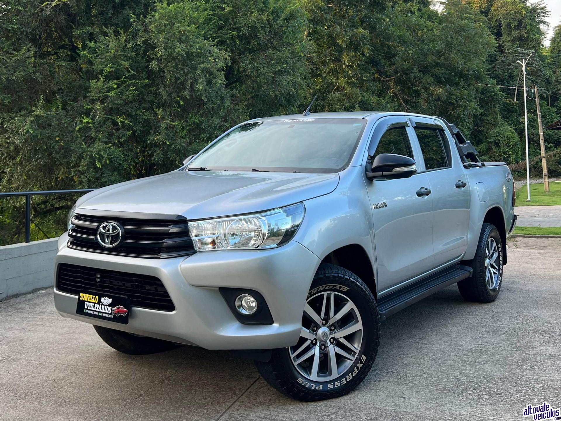Hilux CD 4x4 2.8 Diesel Mec. 
