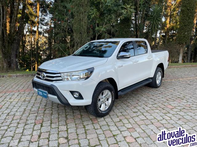 Hilux SRV   2.7    