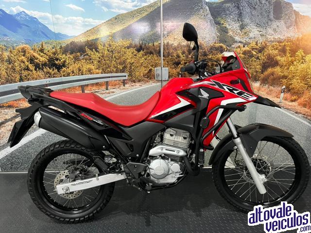XRE 300 RALLY