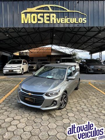 Onix Sedan PLUS LT 2