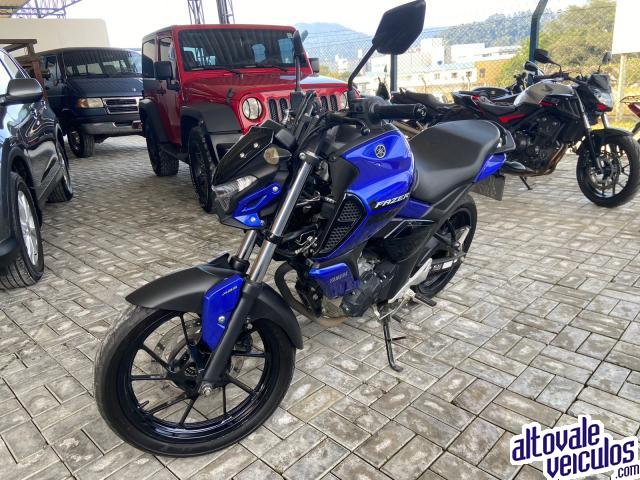 Fazer YAMAHA FZ15 FAZER ABS