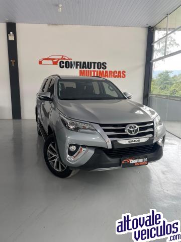 Hilux SW4 SRX 2.8 4x4 Automtica