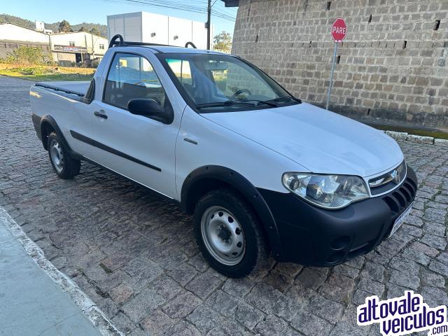 Strada 1.4 CS