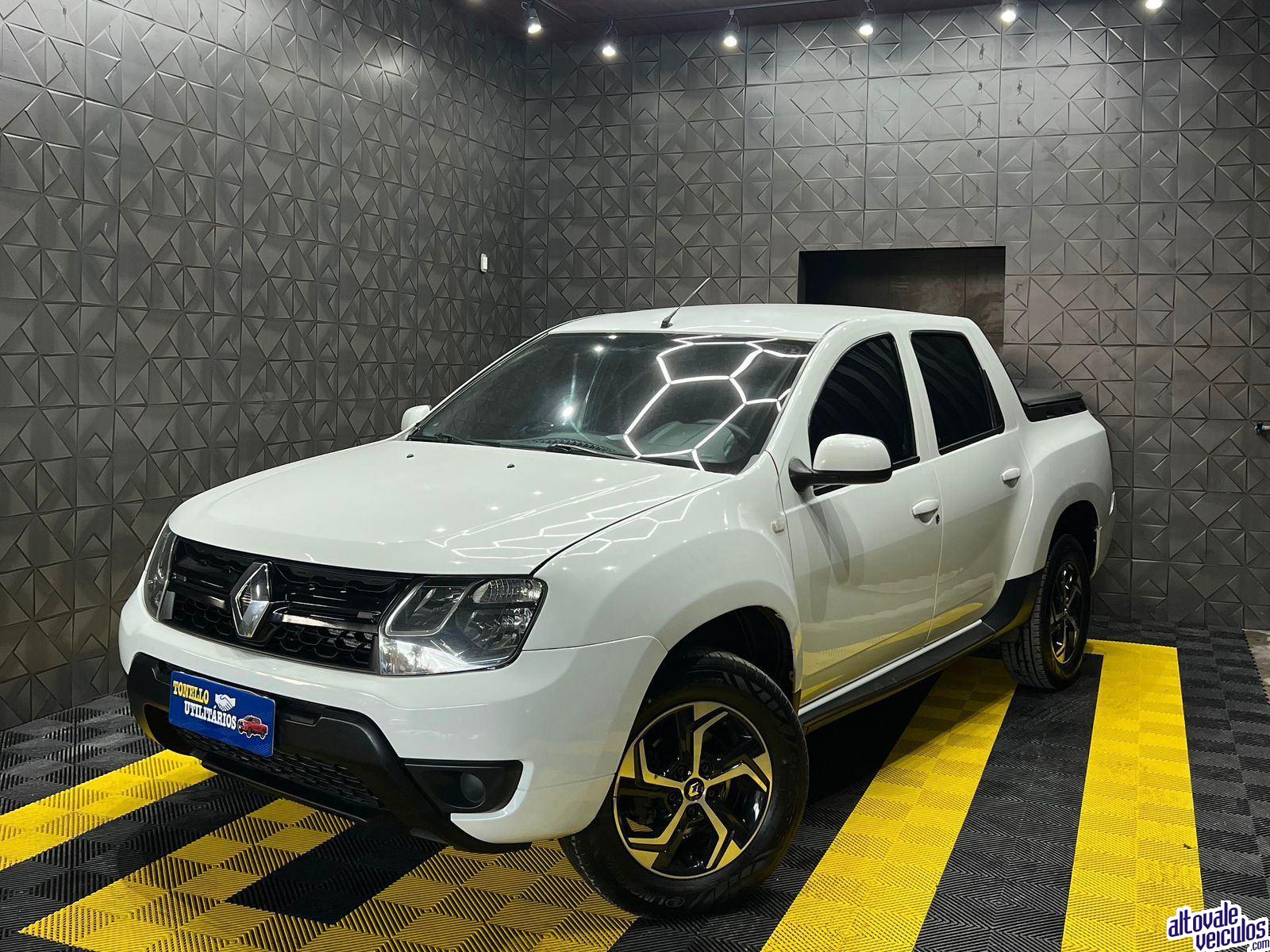 Duster OROCH Expression 1.6 Flex 16V Mec